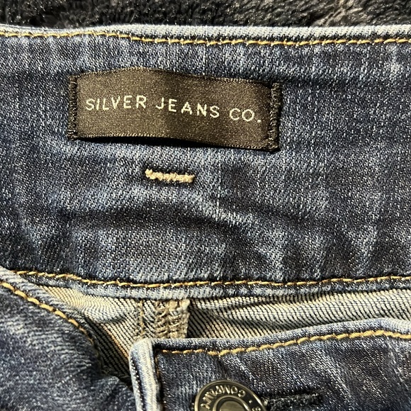 Women’s Silver shorts - Picture 3 of 4